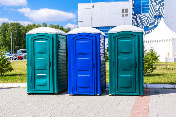 Best Standard Portable Toilet Rental  in Waynesboro, TN